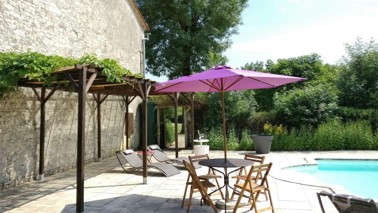 Cottages De Garrigue Fonroque Exterior foto