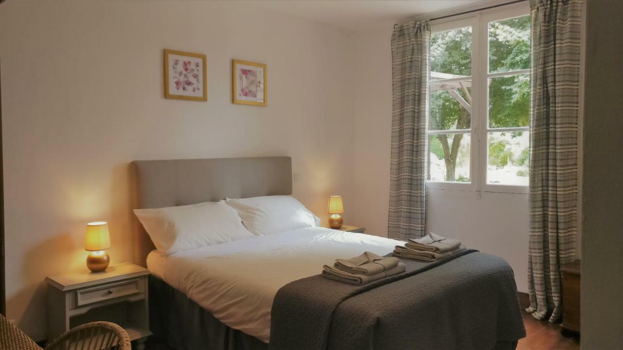 Cottages De Garrigue Fonroque Exterior foto